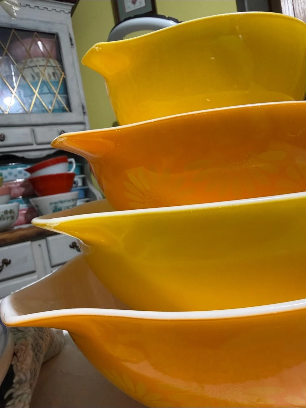 Pyrex euc glossy
